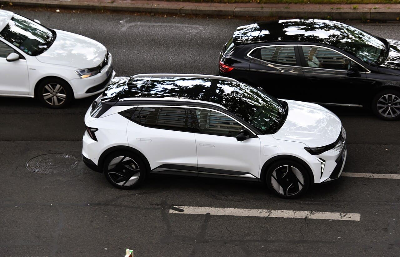 Renault Scénic E-Tech. Scénic E-Tech, photographié en 2025. Photo : Charles (Flickr : usf1fan2).