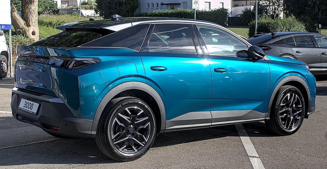 Peugeot 3008. 3008 III, photographié en 2024. Photo : Alexander Migl (Alexander-93).
